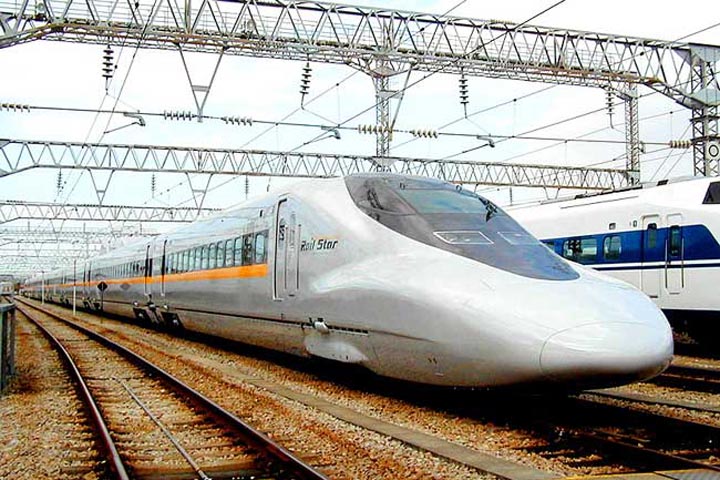 JR西日本700系新幹線「ひかりRailStar」