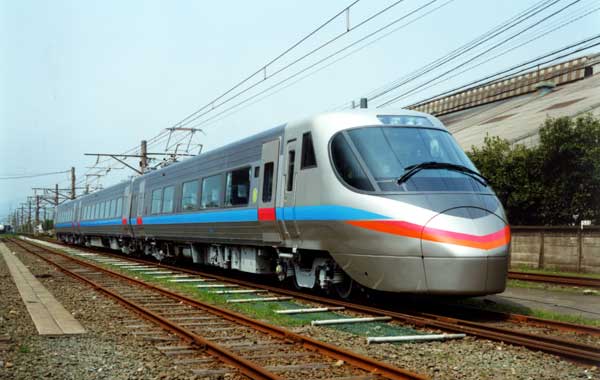 ｊｒ四国 8000系特急型電車