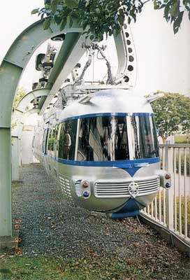 恩賜上野動物園モノレール40形懸垂電車